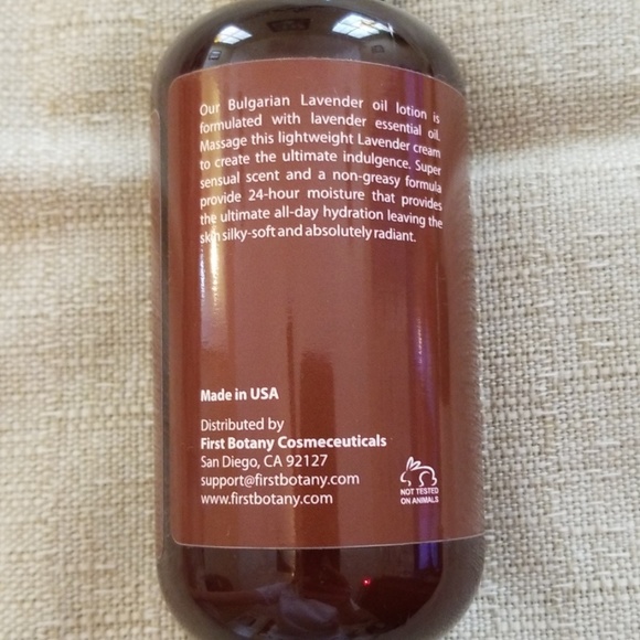NWT First Botany 91% Organic Lavender Lotion - Picture 4 of 5